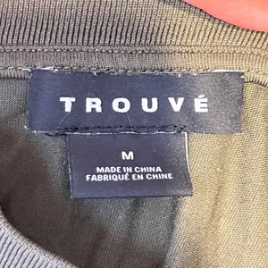 980 | Trouve Mixed Media Mock Neck Sleeveless‎ Chevron Tank Olive Green Womens M thumbnail 5