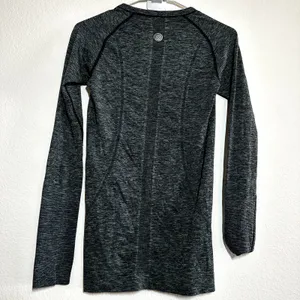 Lululemon Swiftly Tech Long Sleeve Crew 2017 Seawheeze LILV Thumbholes 6 thumbnail 4