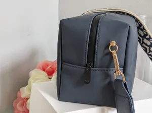 Blue thumbnail 11