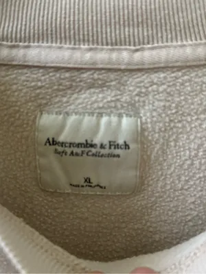 Abercrombie & Fitch Grateful Dead Graphic Crewneck thumbnail 4