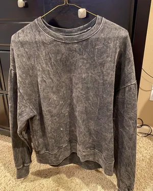 Hollister Acid Washed Sweatshirt thumbnail 1
