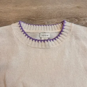 NWT Aspen Cream Wool Blend Crew Neck Sweater with Purple Trim Size Small‎ S thumbnail 3