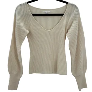 Reformation Hart‎ Cashmere Ribbed V-Neck Sweater Cream XS Blouson Sleeve *FLAW* thumbnail 2