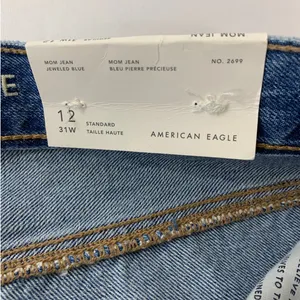American Eagle Outfitters Womens Frayed Hem Mom Jeans Size 12/ 31W NEW thumbnail 7