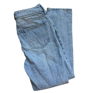 Womens Pacsun Light Rinse High Rise Distressed Festival Mom Jeans - Sz 28 thumbnail 3