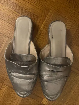 Catherine Malandrino Gold Leather Slip-On Loafer Mule thumbnail 3