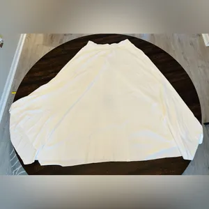NWT Lilla P White Midi Skirt-Size Small/Stretchy Waist*Marks* thumbnail 9