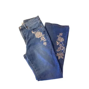 Nicole Miller Soho Bootcut Jeans Womens 8 Blue Excellent Floral Embroidered High thumbnail 7