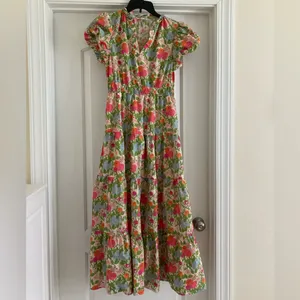 Entro Vibrant Floral Midi Dress Like New thumbnail 6