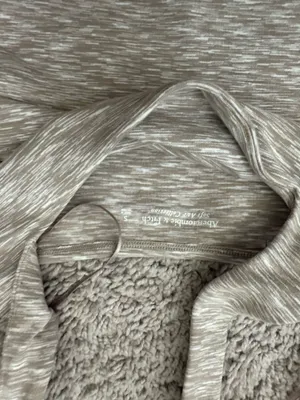 Abercrombie Brownish gray heathered halter crop top thumbnail 2
