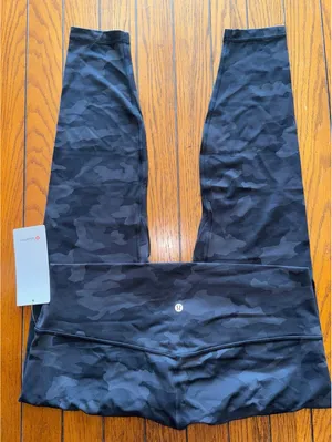 Lululemon Align High Rise 28” Heritage Camo Deep Coal Multi Size 18 NWT thumbnail 1
