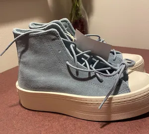 Converse Platform Shoes thumbnail 1