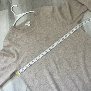 Garnet Hill Sweater cashmere v neck crew womens Tan (small) classic minimalist thumbnail 4