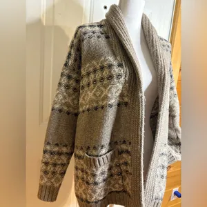 Abercrombie & Fitch Fairisle Tan, Blue and Cream Cardigan Size S thumbnail 2