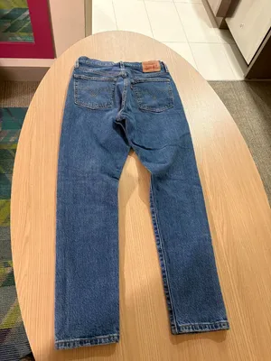 Levi's 501 Jeans W 26 X L 28 Medium Blue Denim Button Fly Belt Loop Cotton Blend thumbnail 2