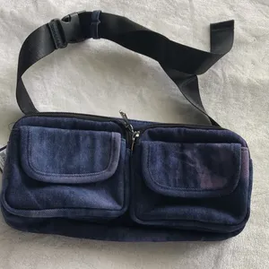 Forever21 hand/shoulder/waist Fanny bag thumbnail 1