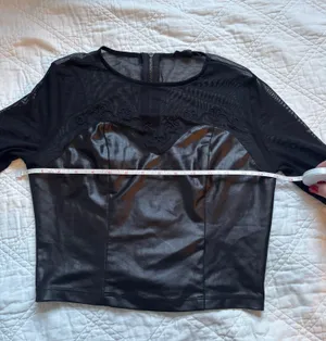 Iris Mesh Lace Black Long Sleeve thumbnail 6