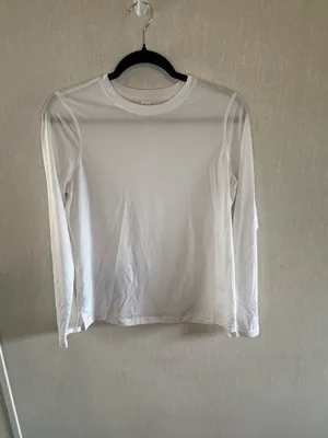 Lululemon Ultralight Hip-Length Long Sleeve Shirt White Size 6 thumbnail 3