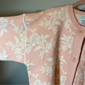 Tangiers Women’s Pink White Floral‎ Vintage Cardigan Medium thumbnail 7