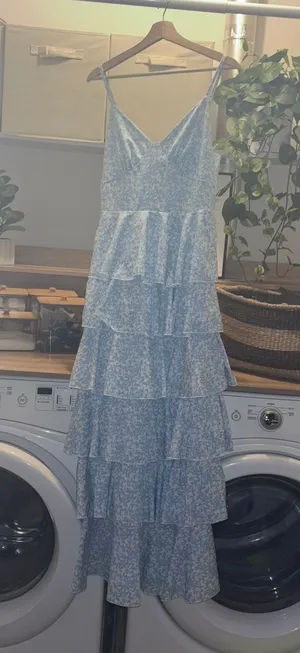 Boutique dress thumbnail 1