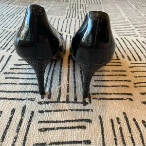 White House Black Market Patent Snakeskin Peep Toe Heels 9M thumbnail 5