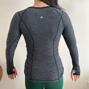 lululemon Reversible Rulu Long Sleeve Tee Top | Size 4 | EUC thumbnail 2