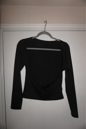 Amazon Backless Top thumbnail 2