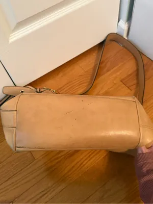 Vintage Coach Legacy Tassel Bucket Bag in Tan Leather thumbnail 4