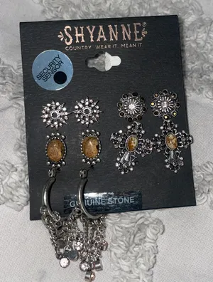 Shyanne Western Earrings thumbnail 1