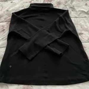 Lululemon merino wool black mock neck dropped sleeves sweatshirt, size 4 thumbnail 12