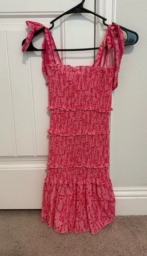 Dress thumbnail 1