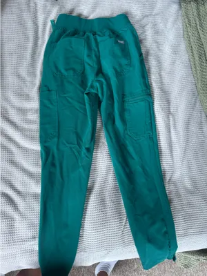 FIGS Scrub Pants thumbnail 2