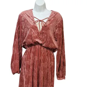 MOTF Premium Pink Velvet Burnout Floral Maxi Dress Lace Up Split Sleeve Small thumbnail 4