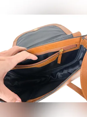 NYDJ‎ Leather Half Moon Crossbody Bag Brown thumbnail 9