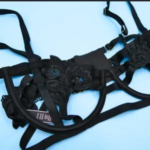Victoria's Secret Black Lace Unlined Bra thumbnail 3