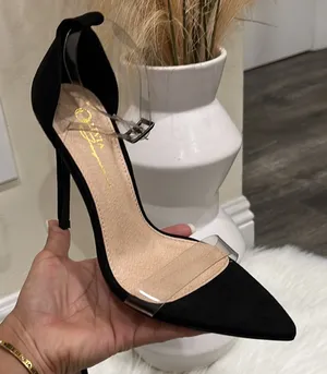 🖤🖤BLACK SUEDE HEELS Black Size 7 thumbnail 1