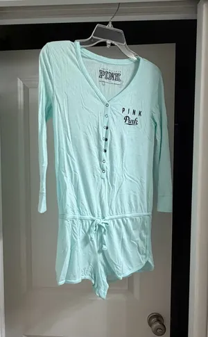 Victoria's Secret PINK 3/4 sleeve romper thumbnail 1