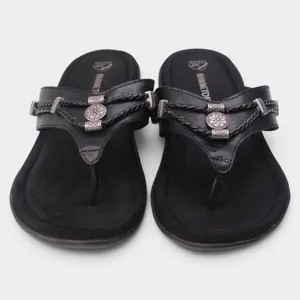 Minnetonka Silverthorne 360 Womens 9 Black Leather Concho Sandals thumbnail 4