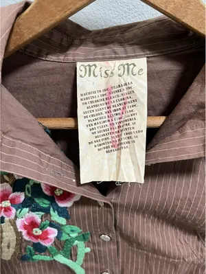 VTG Miss Me Brown Striped Button Up Blouse Sz M Embroidered thumbnail 2