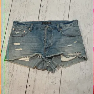 Abercrombie and Fitch blue denim shorts thumbnail 2