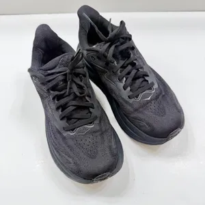 Hoka Clifton 10 Women's Athletic Running Shoes Sneakers Black/Black Size US 7.5 thumbnail 2