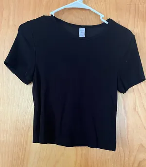 Yogalicious Black Athletic Top thumbnail 1