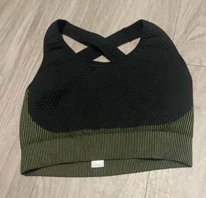 Seamless Crisscross Sports Bra - Black & Olive thumbnail 1