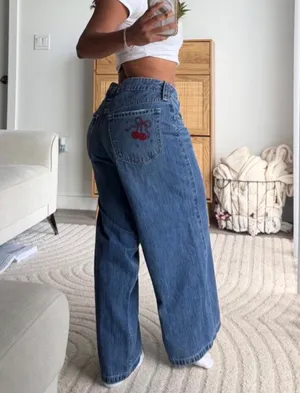 Hollister Jeans Low-Rise thumbnail 2