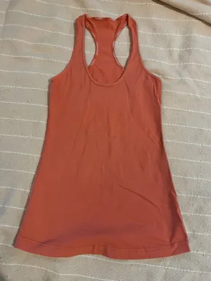Lululemon Tank thumbnail 1