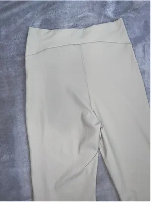 Women's Old Navy Active Super-Flare Pants Size M Beige thumbnail 7