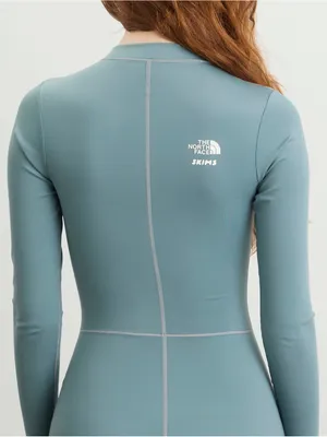 SKIMS X THE NORTH FACE (G16) NWT Bodysuit - KYANITE (Size Small) thumbnail 5