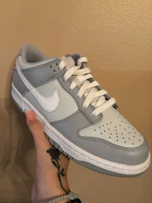 Nike Dunk Low GS 'Pure Platinum Wolf Grey' thumbnail 2