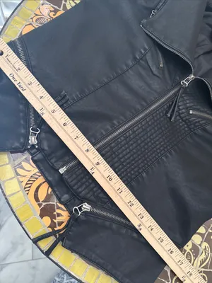 Lulu's Black Quilted Panel Leather Moto JacketSz: L thumbnail 11
