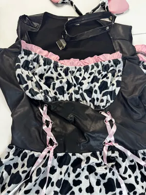 Spirit Halloween Cow Costume Dress thumbnail 6